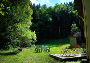Maison de 3 chambres avec jardin amenage et wifi a Fougax et Barrineuf, Fougax-Et-Barrineuf